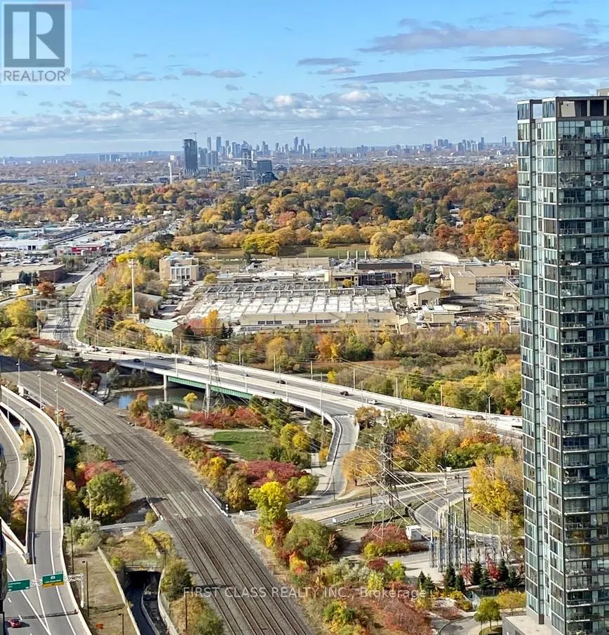 3812 - 1926 LAKE SHORE BOULEVARD W