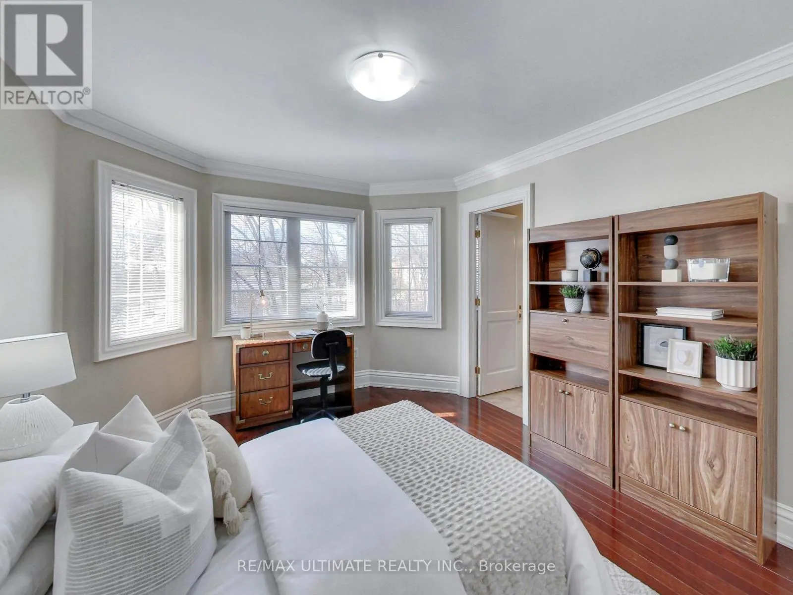 1 - 40 HARROW DRIVE