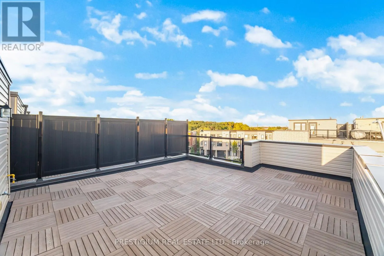 3 - 22 HUMBERWOOD BOULEVARD