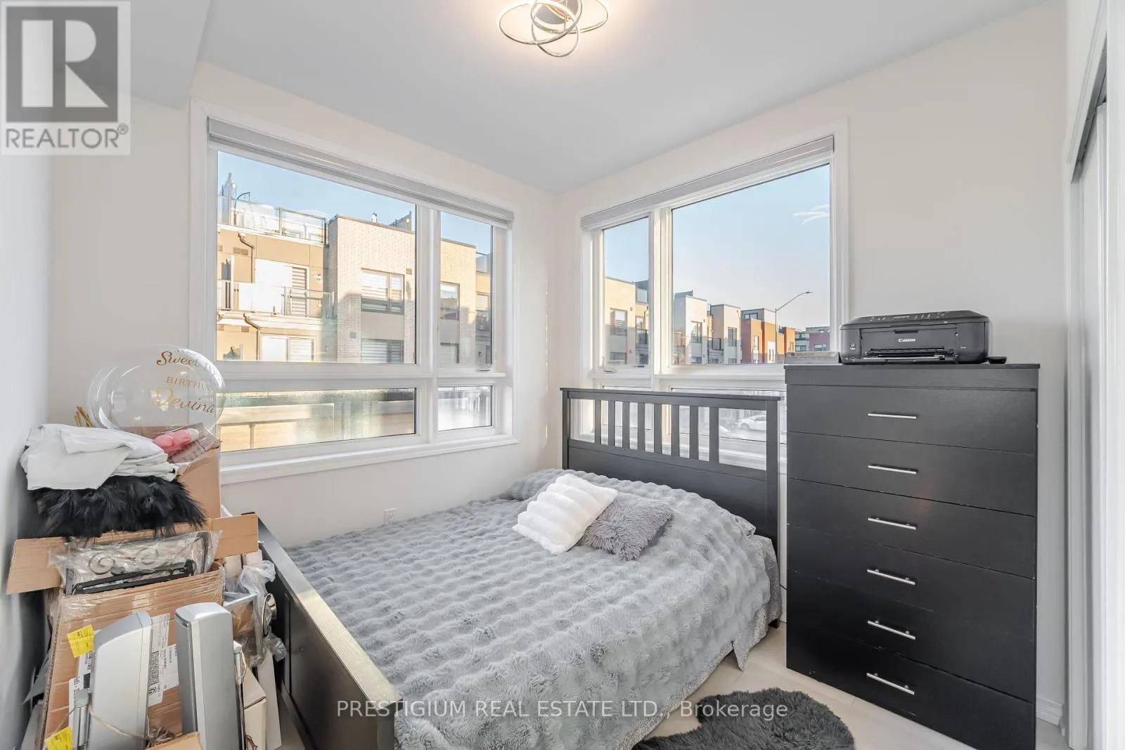 3 - 22 HUMBERWOOD BOULEVARD