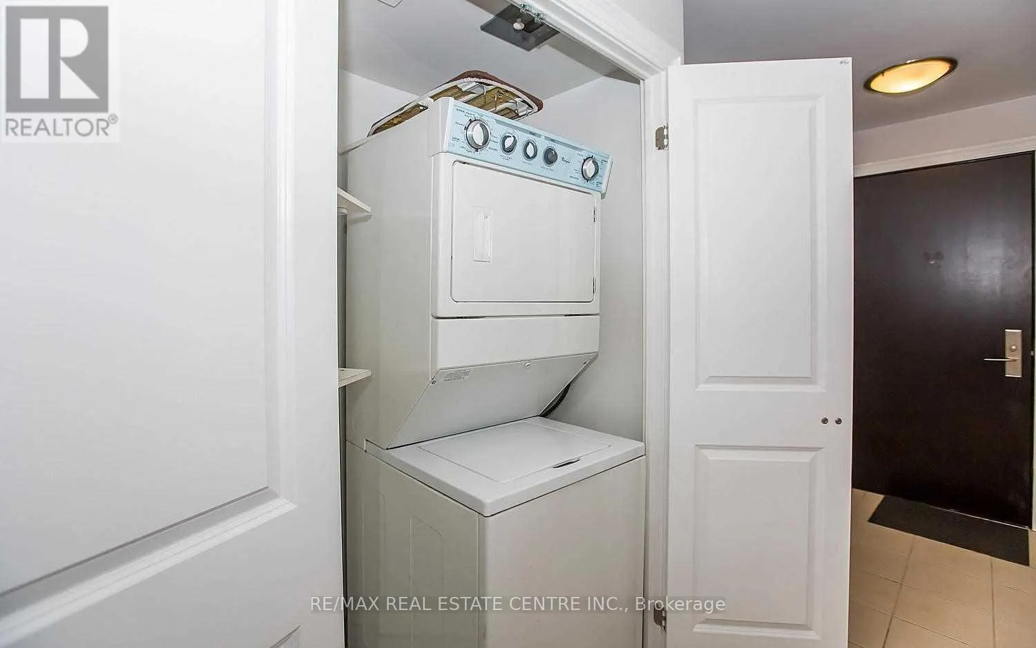 1209 - 80 ABSOLUTE AVENUE