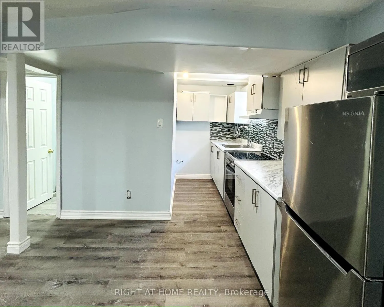 85 CLOVERDALE DRIVE