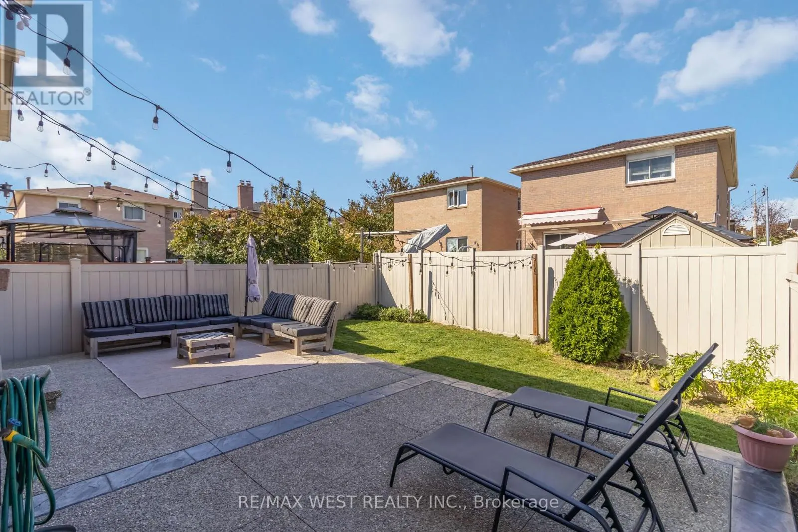 440 BLUESKY CRESCENT