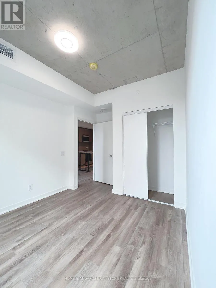 413 - 1808 ST CLAIR AVENUE W