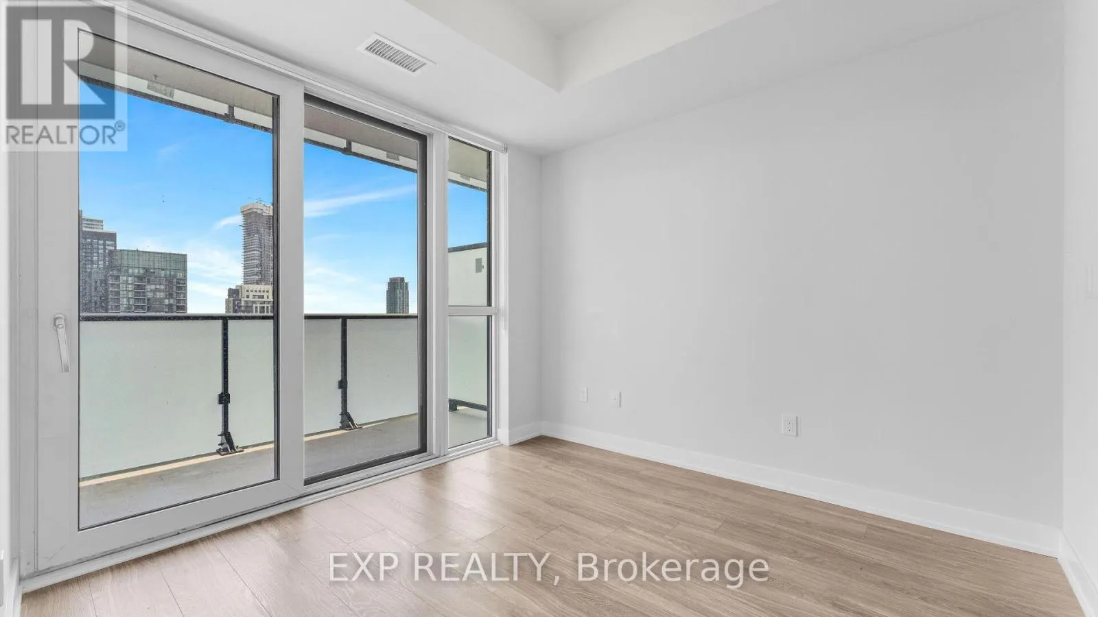 2903 - 430 SQUARE ONE DRIVE