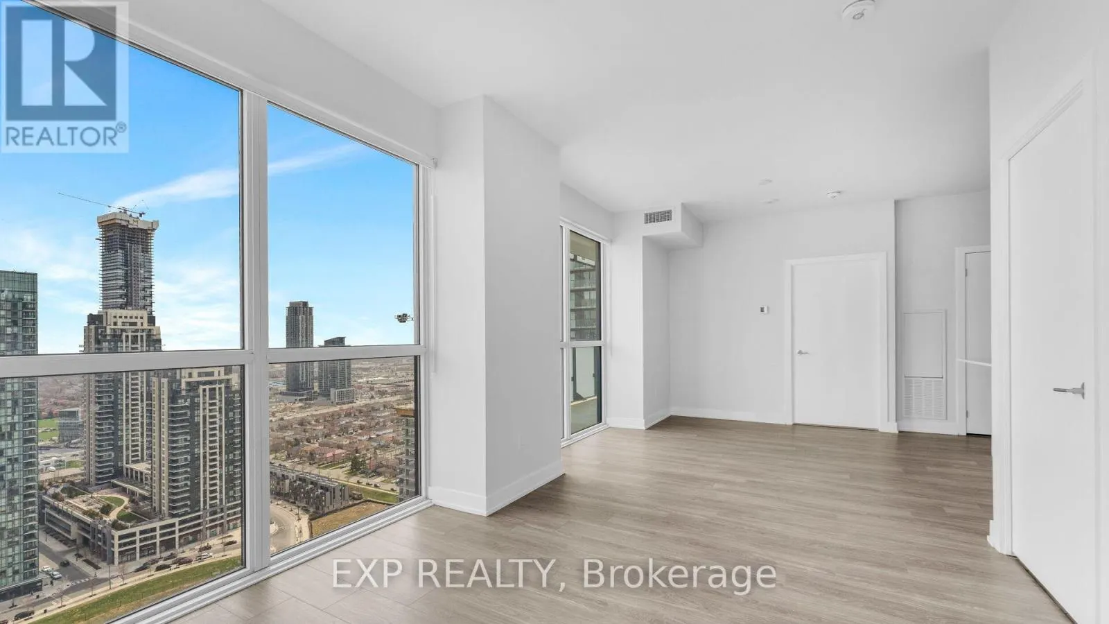 2903 - 430 SQUARE ONE DRIVE