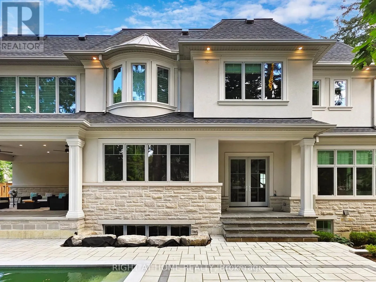 172 BURGUNDY DRIVE