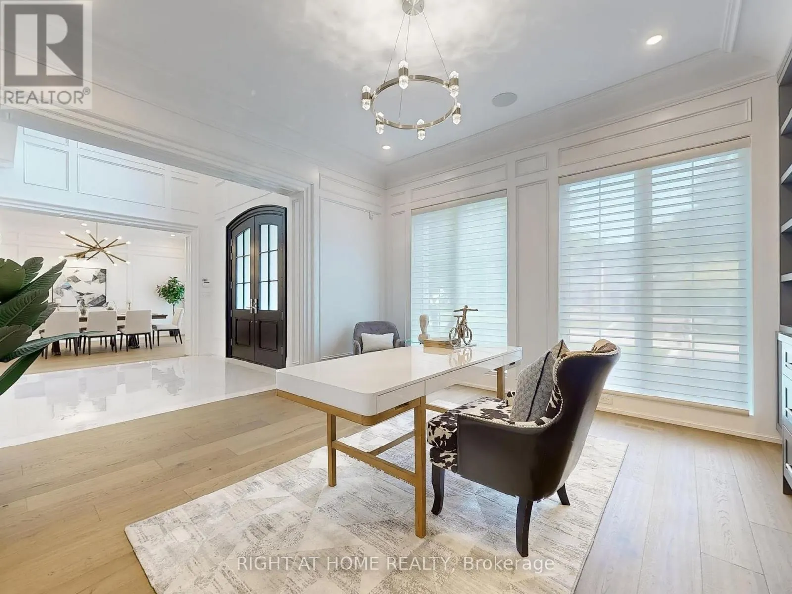 172 BURGUNDY DRIVE