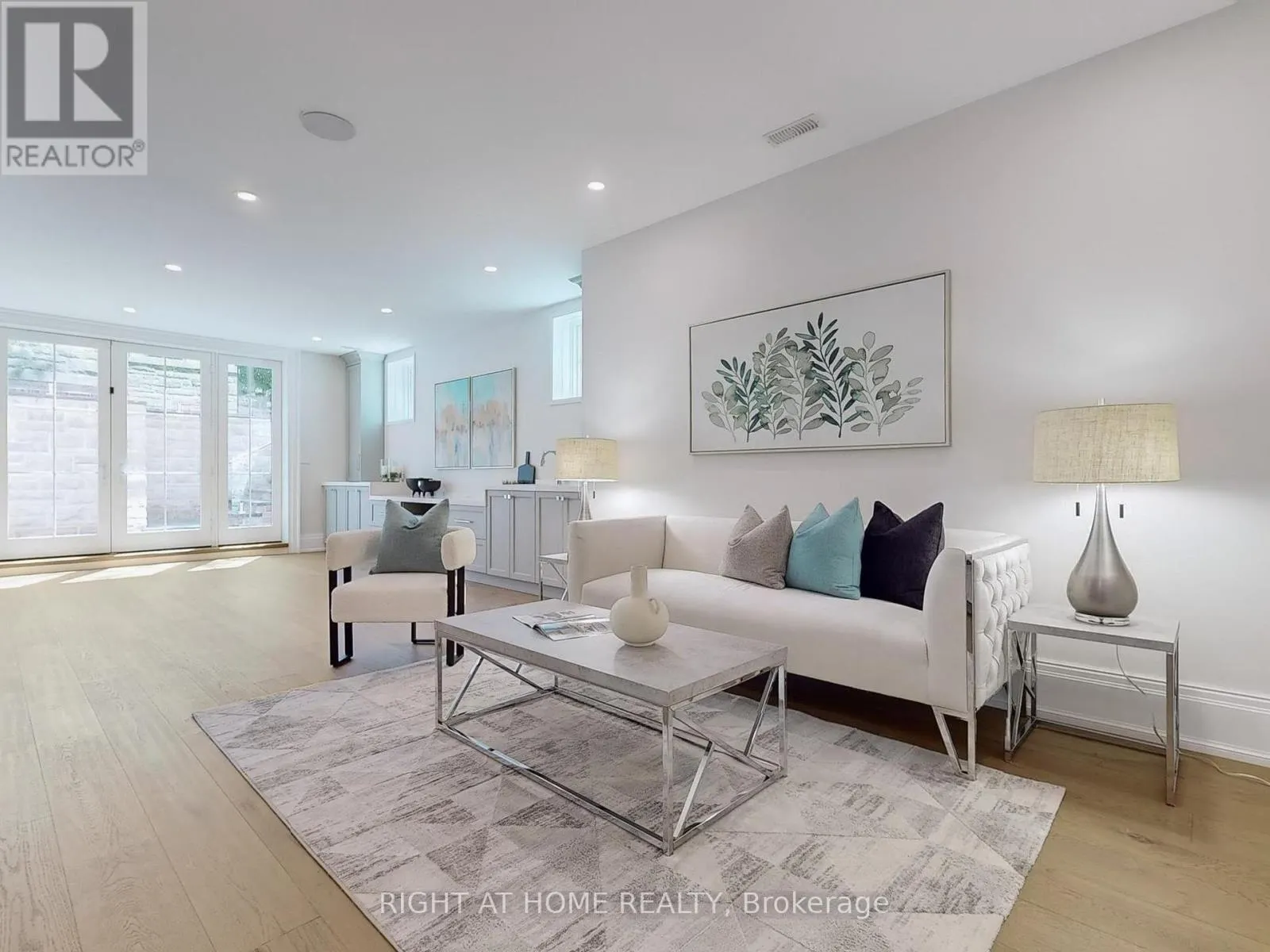 172 BURGUNDY DRIVE