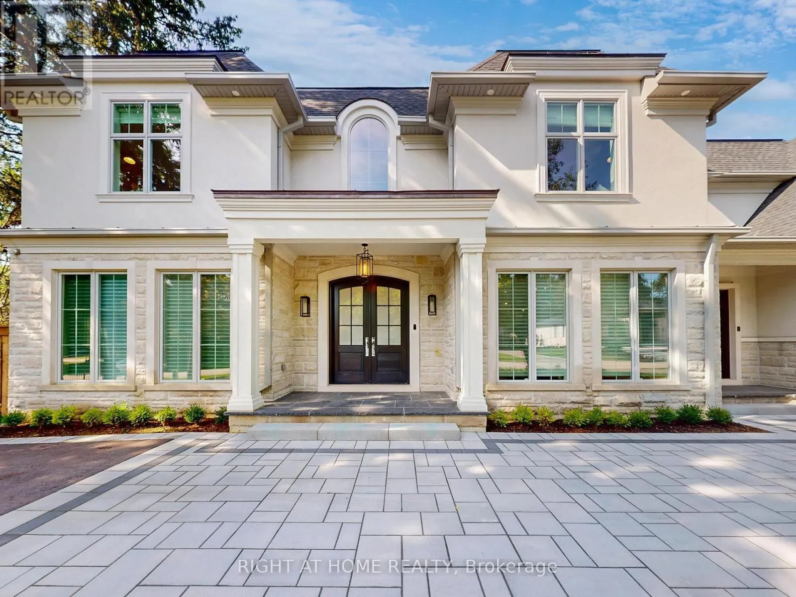 172 BURGUNDY DRIVE