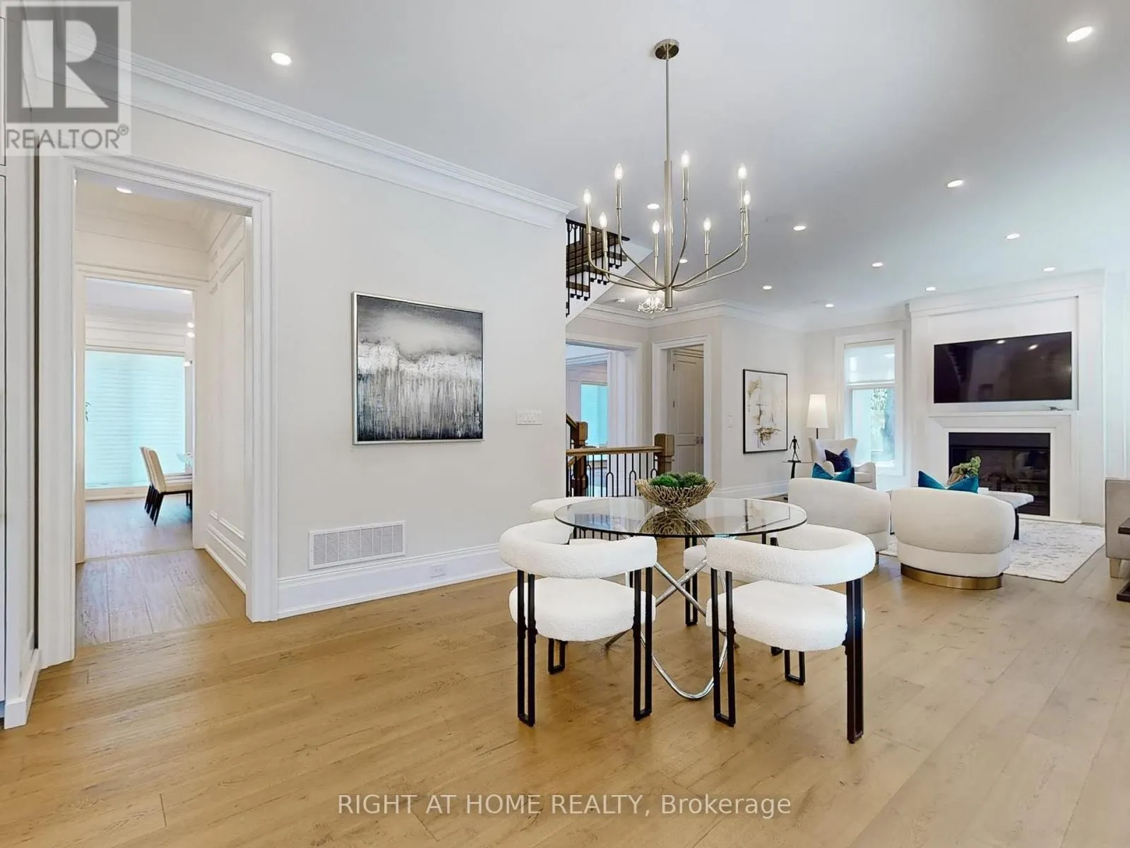 172 BURGUNDY DRIVE