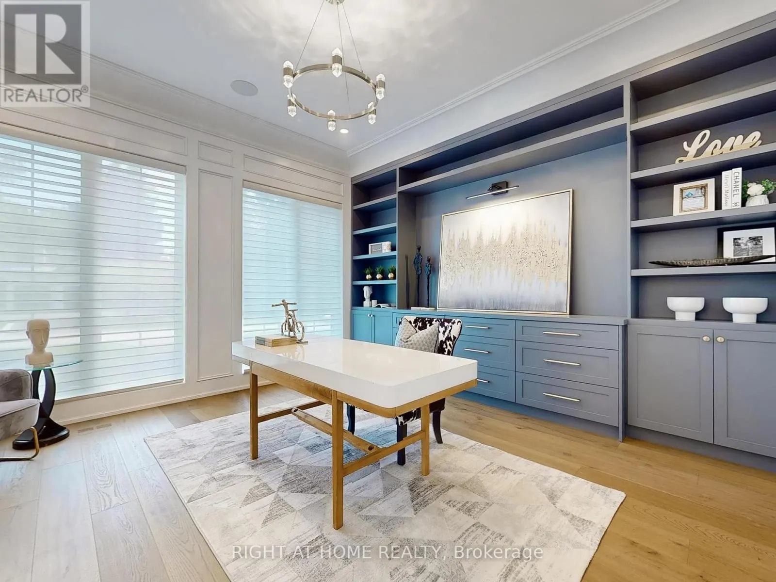 172 BURGUNDY DRIVE