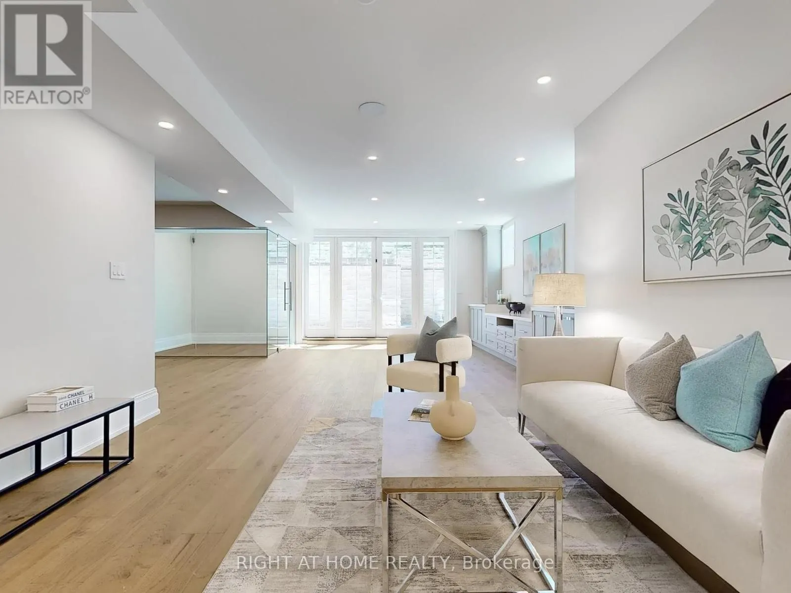 172 BURGUNDY DRIVE