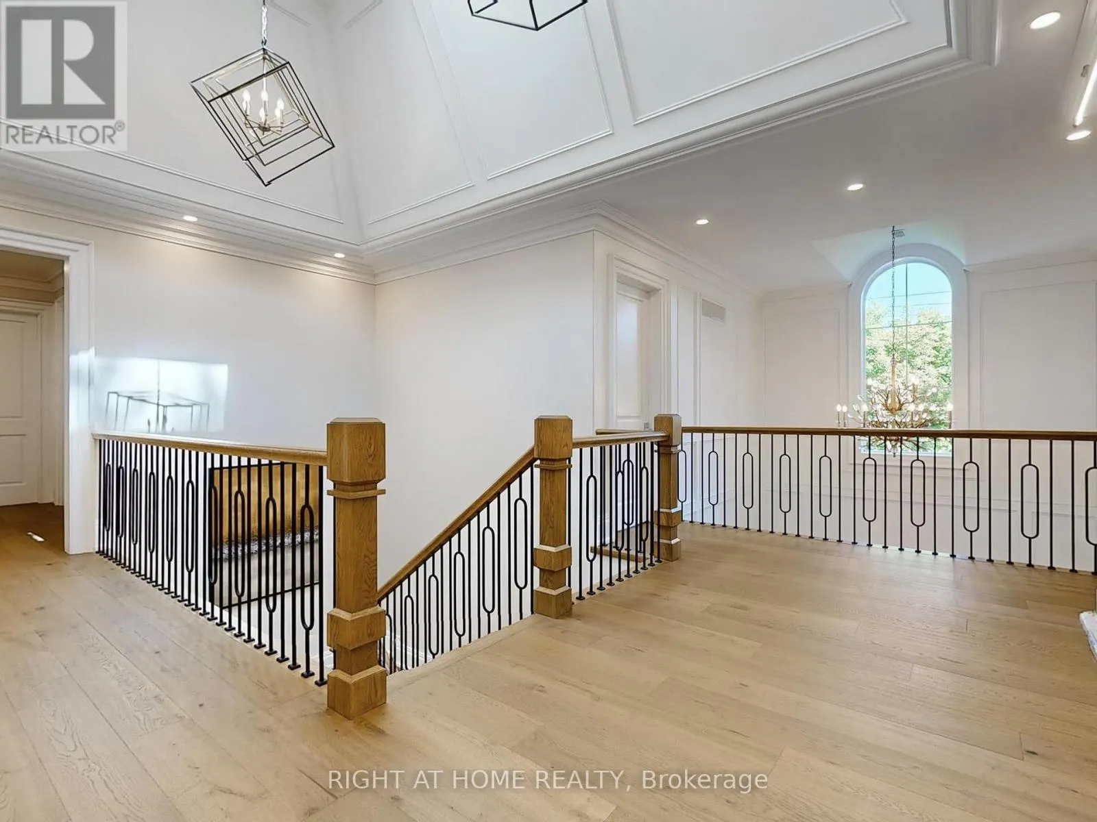 172 BURGUNDY DRIVE