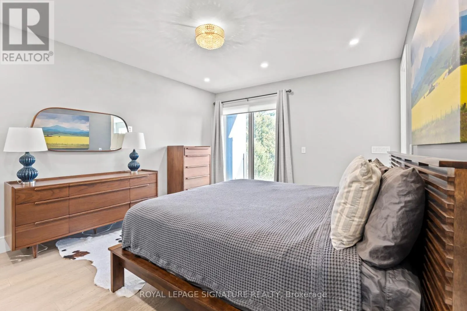 425B VALERMO DRIVE