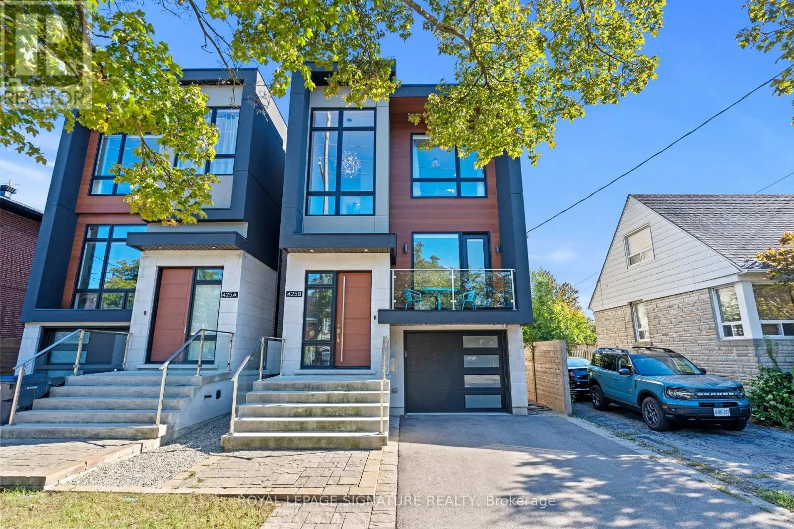 425B VALERMO DRIVE