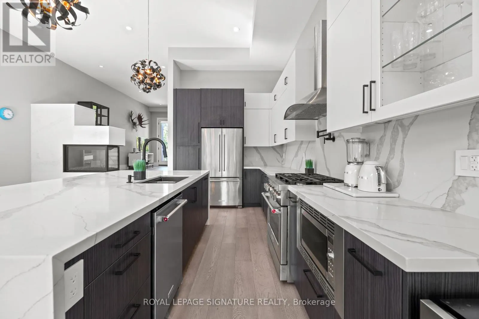 425B VALERMO DRIVE