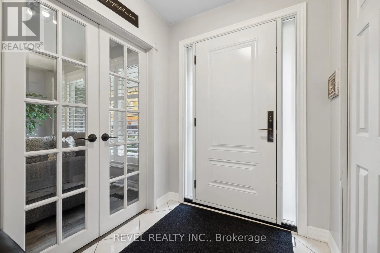 93 WILLOWRIDGE ROAD