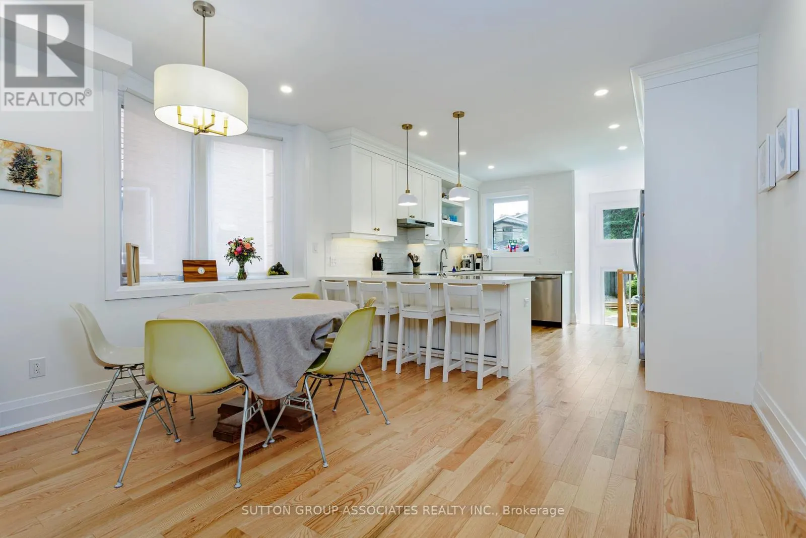 87 PETERBOROUGH AVENUE
