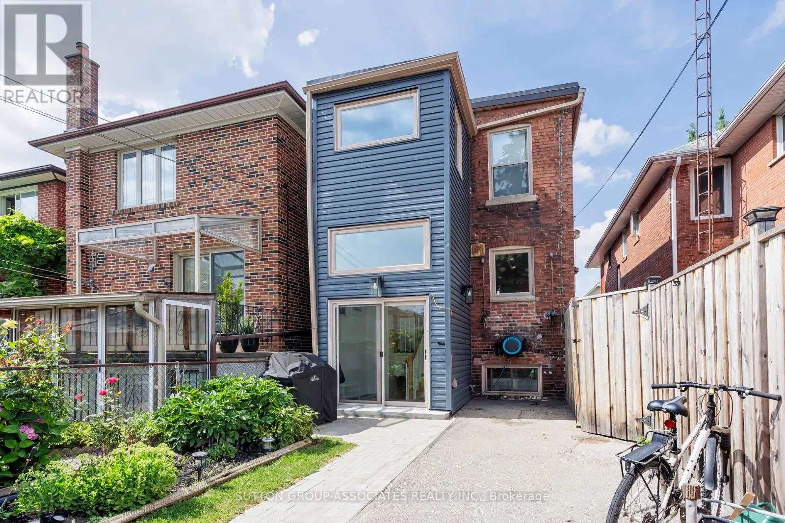 87 PETERBOROUGH AVENUE