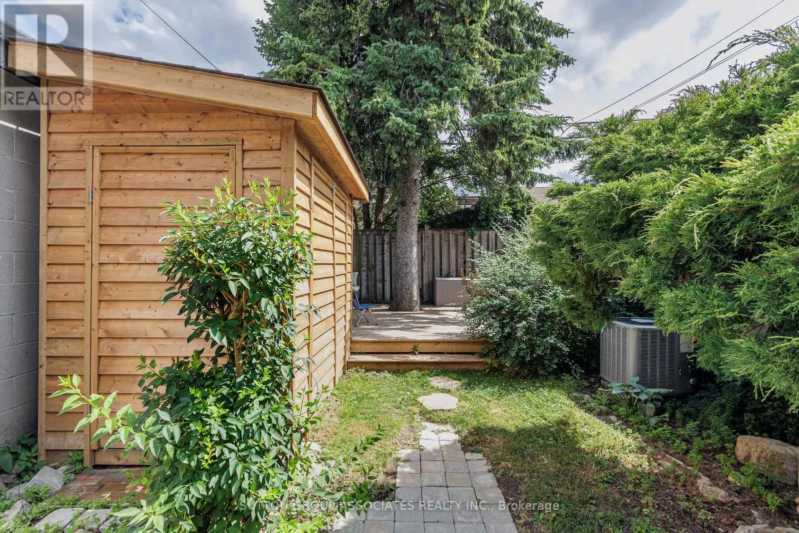 87 PETERBOROUGH AVENUE