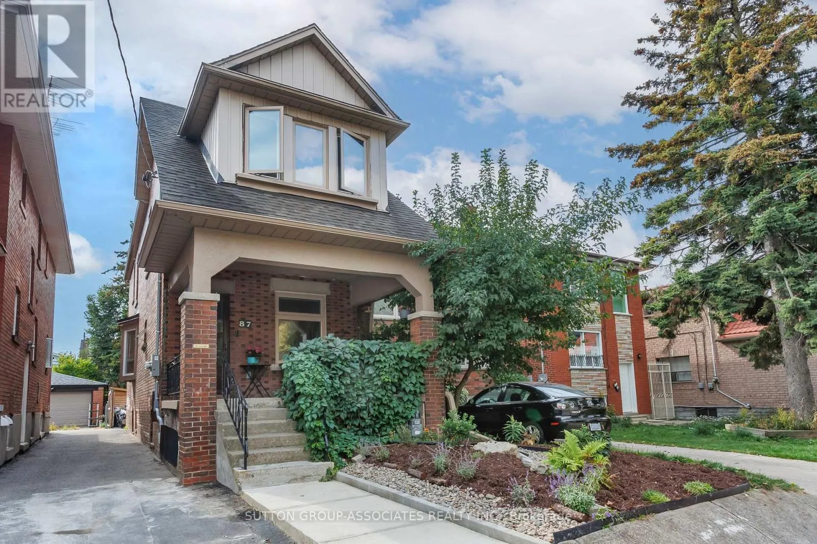 87 PETERBOROUGH AVENUE