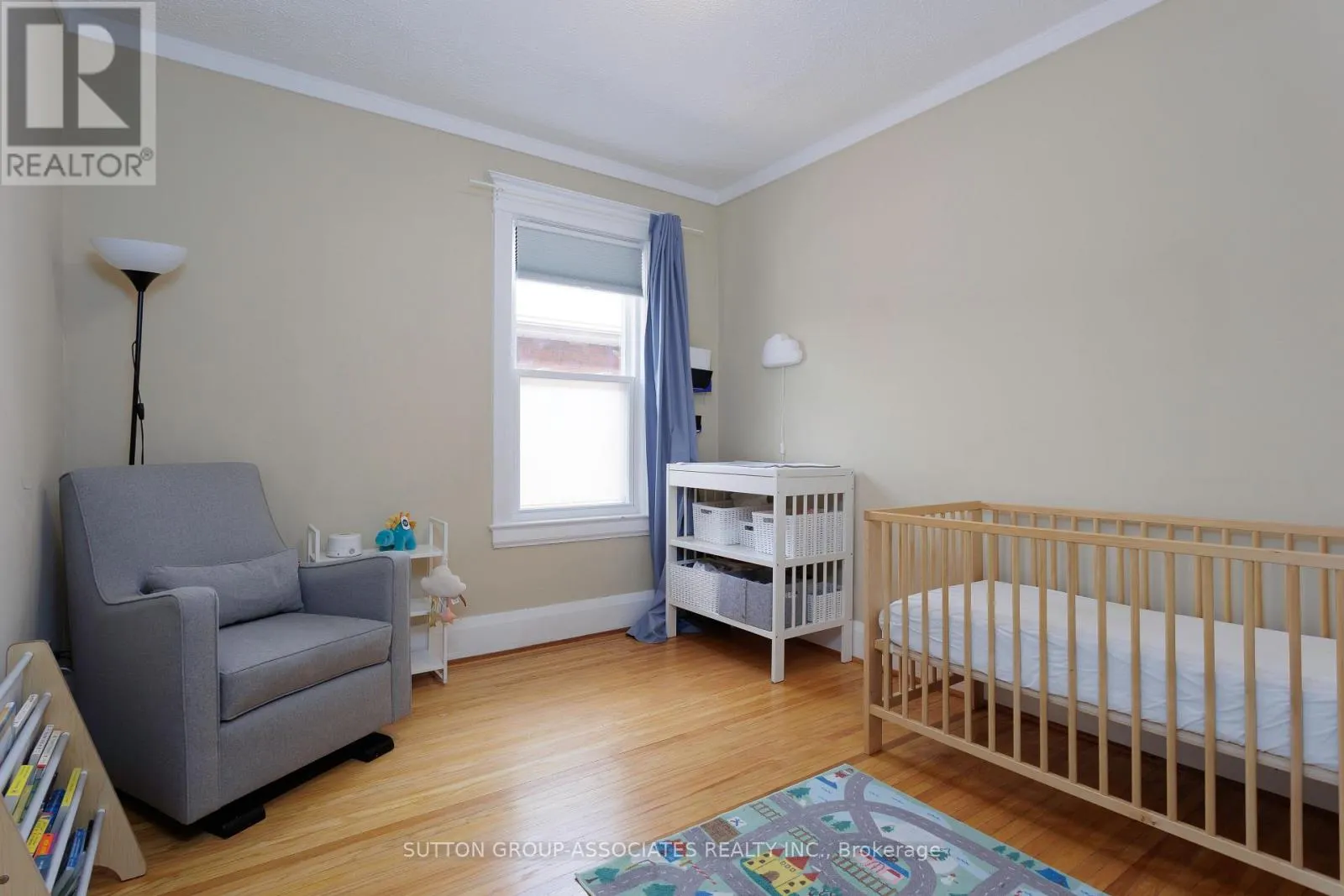 87 PETERBOROUGH AVENUE