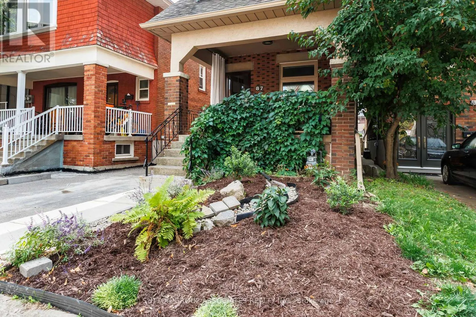 87 PETERBOROUGH AVENUE