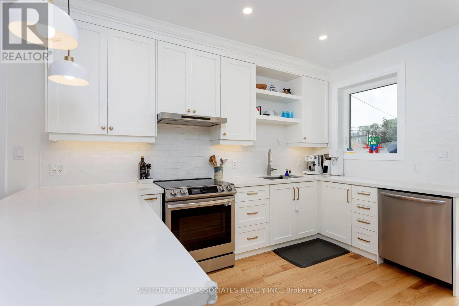 87 PETERBOROUGH AVENUE