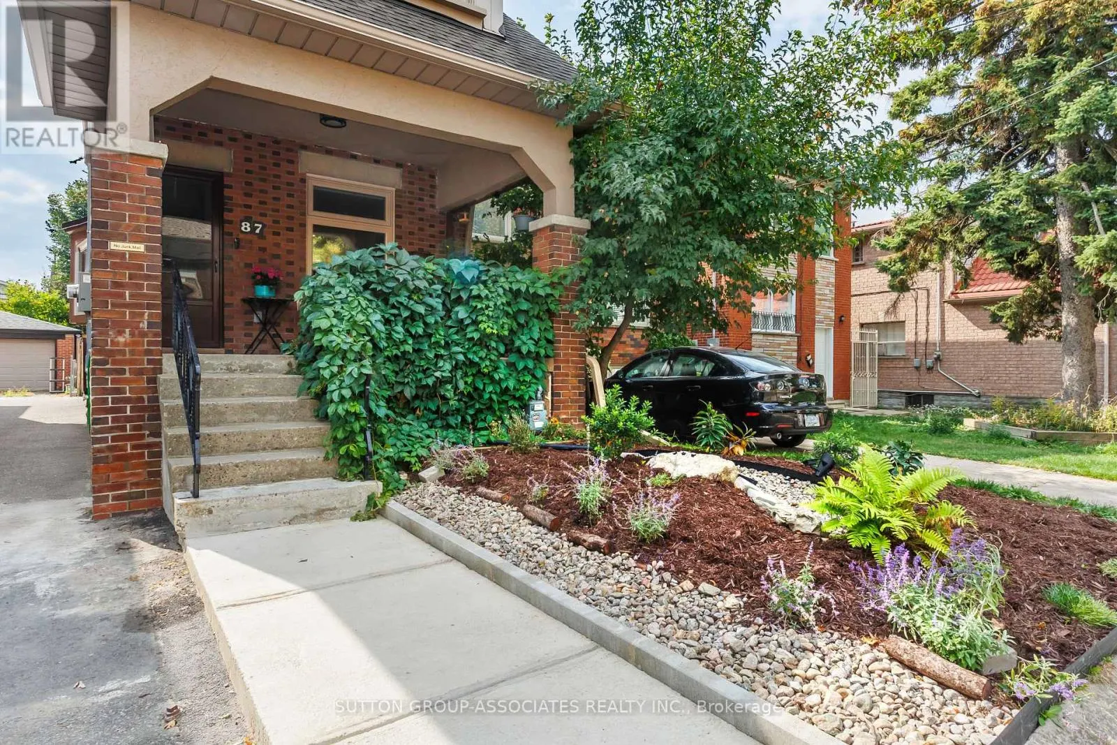 87 PETERBOROUGH AVENUE