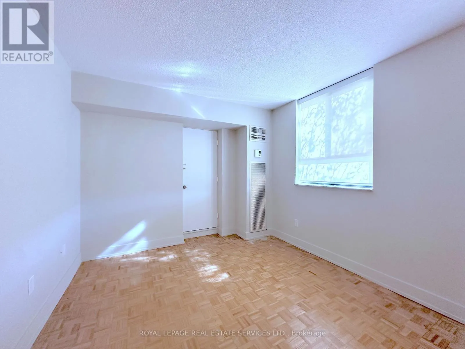 103 - 190 CLARK BOULEVARD