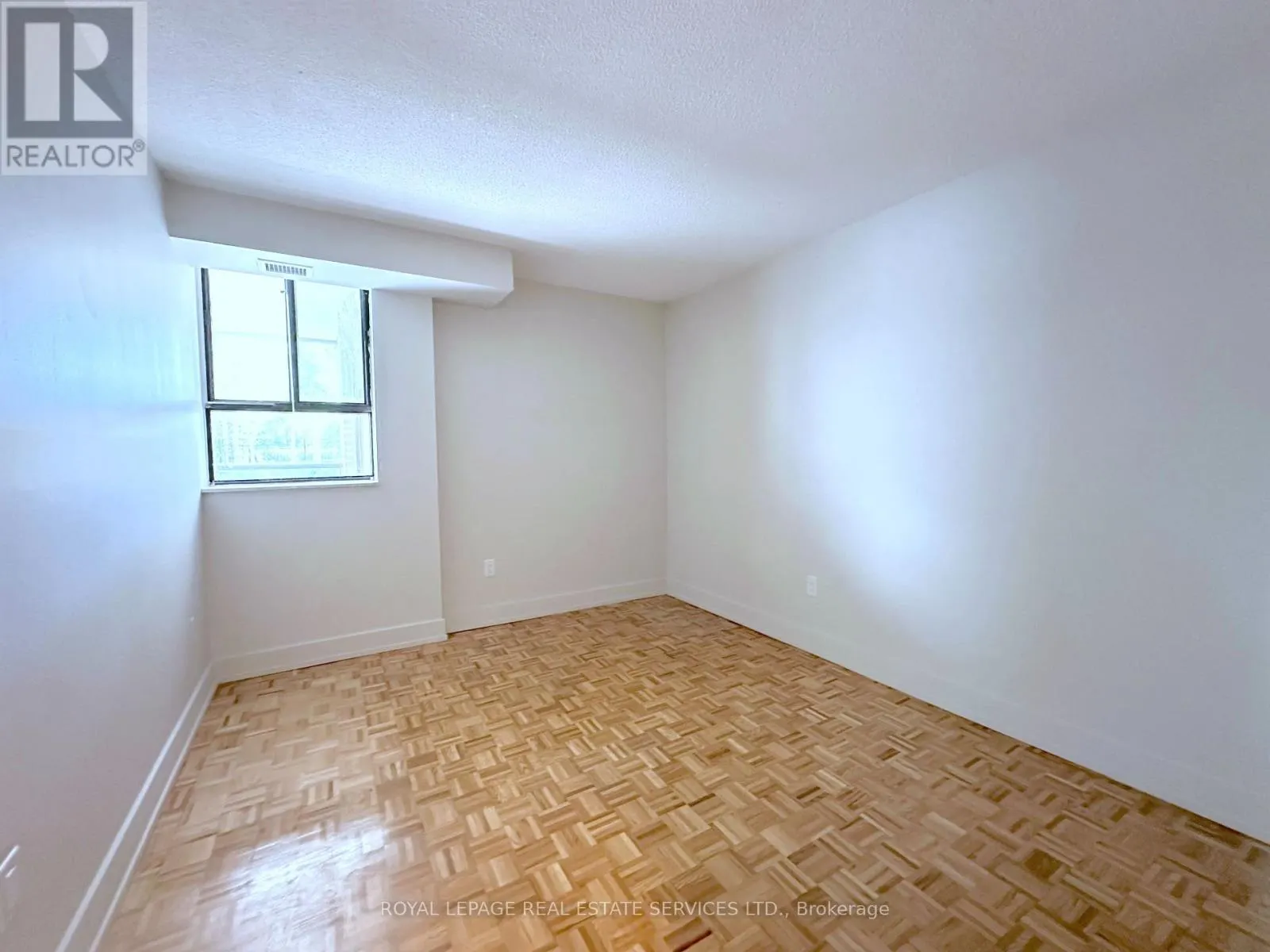 103 - 190 CLARK BOULEVARD