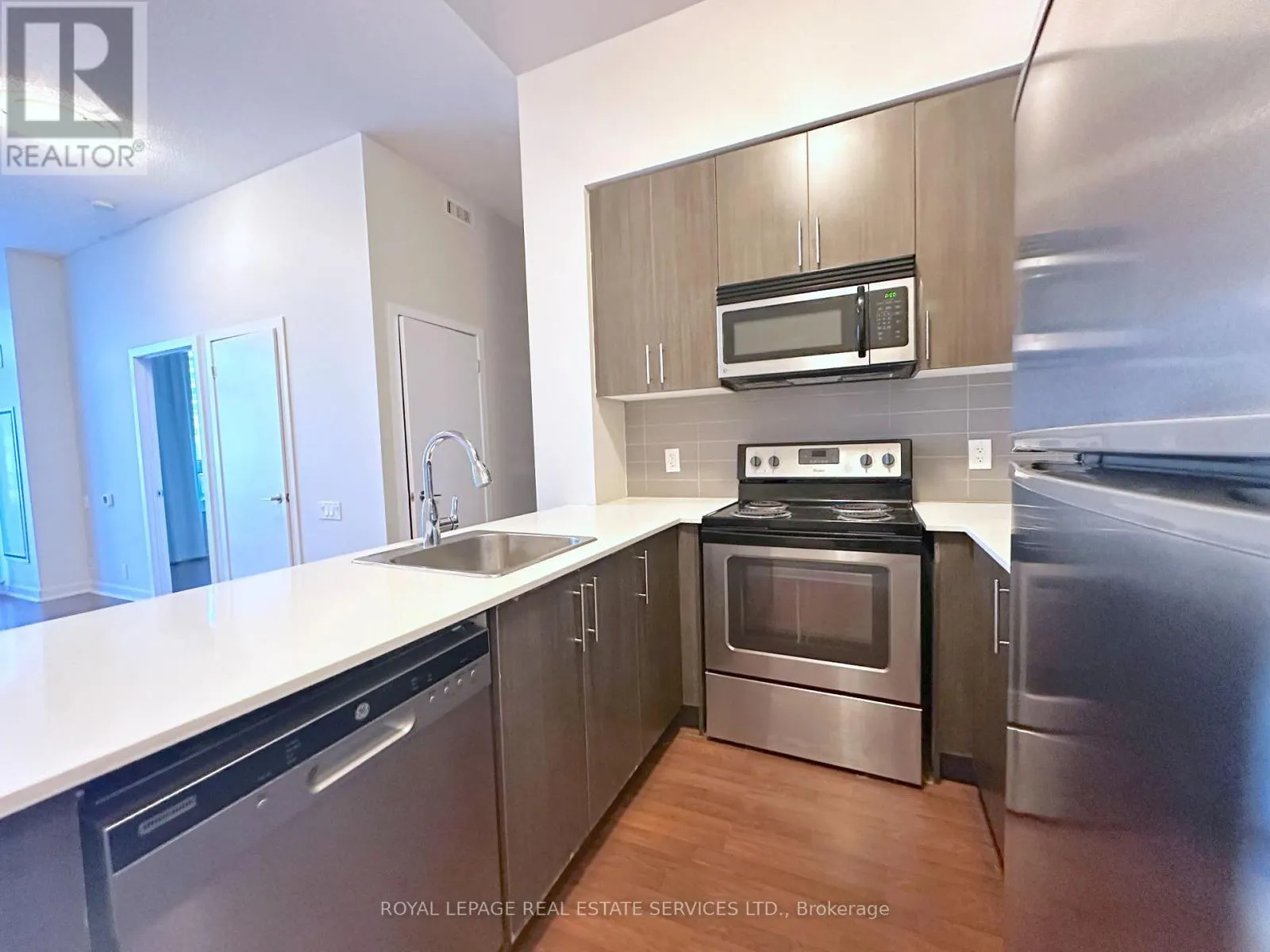 410 - 188 CLARK BOULEVARD