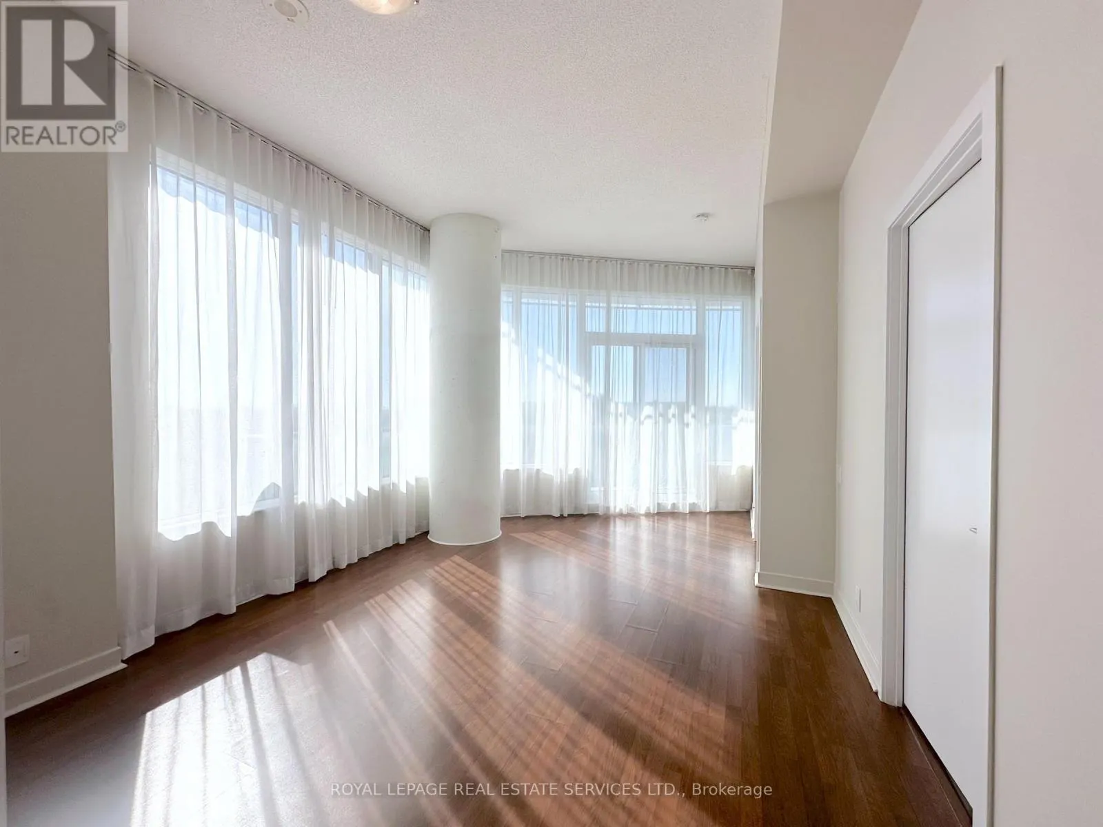404 - 188 CLARK BOULEVARD