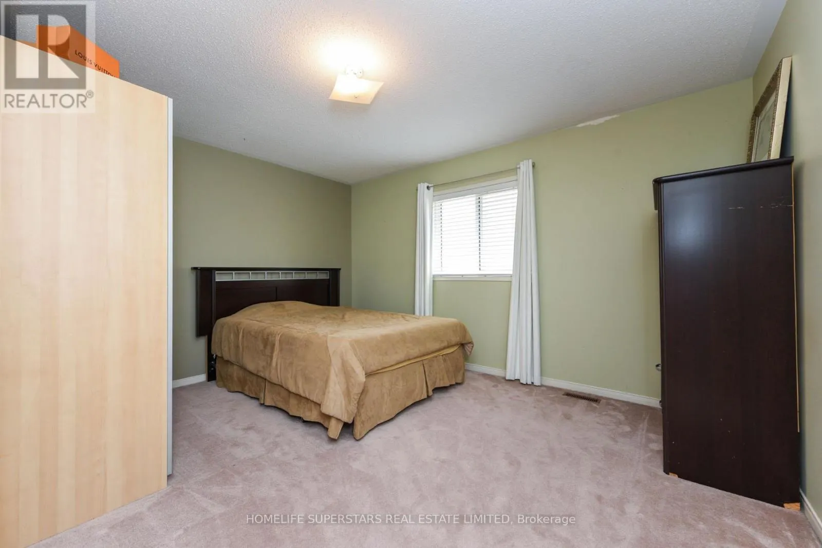 3856 BRINWOOD GATE