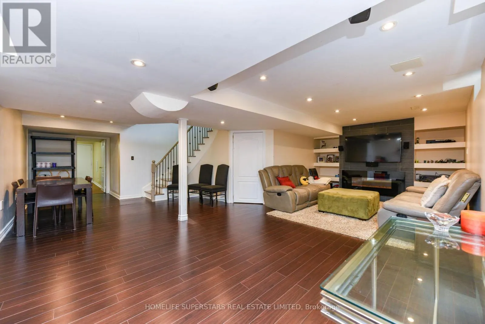 3856 BRINWOOD GATE