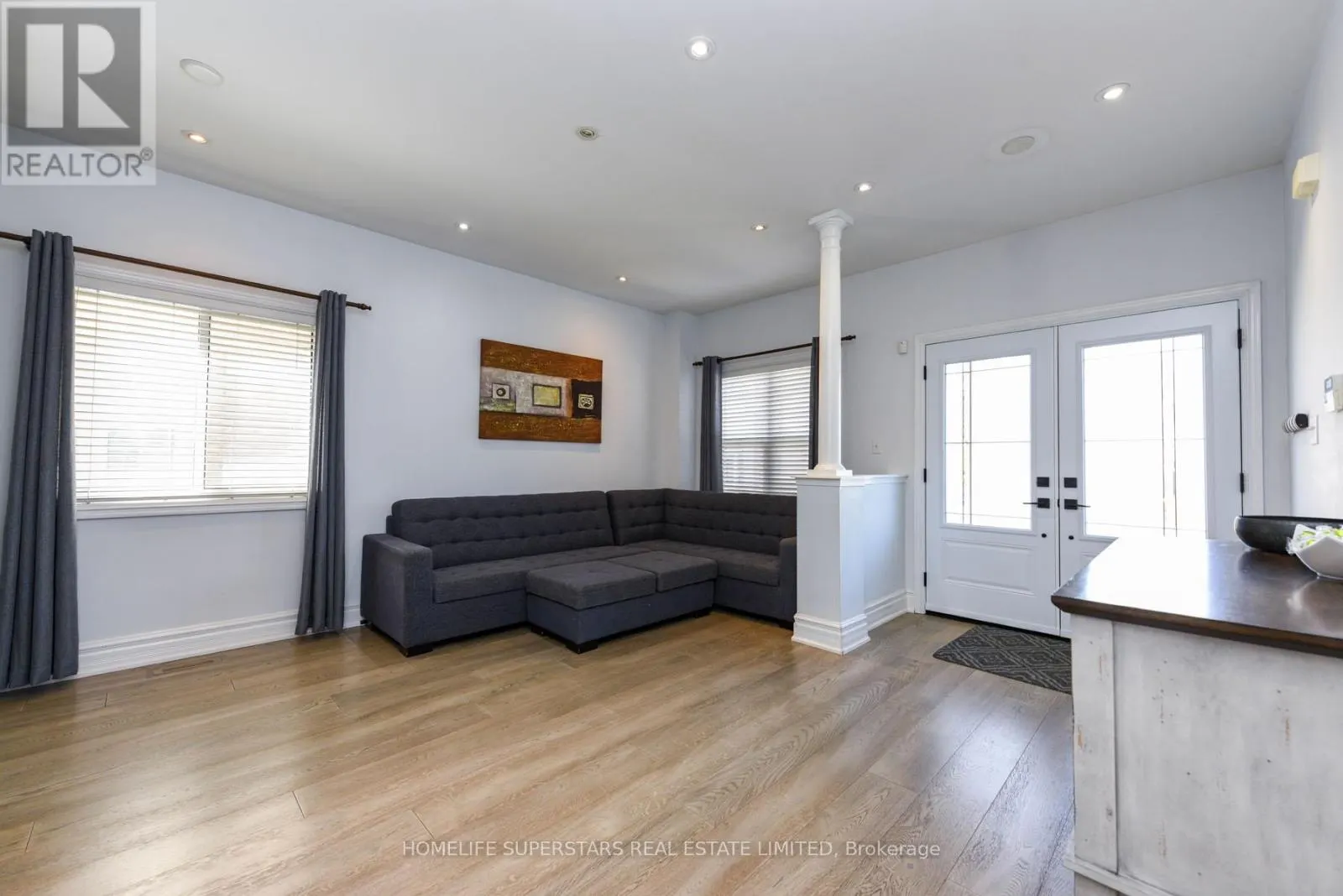 3856 BRINWOOD GATE