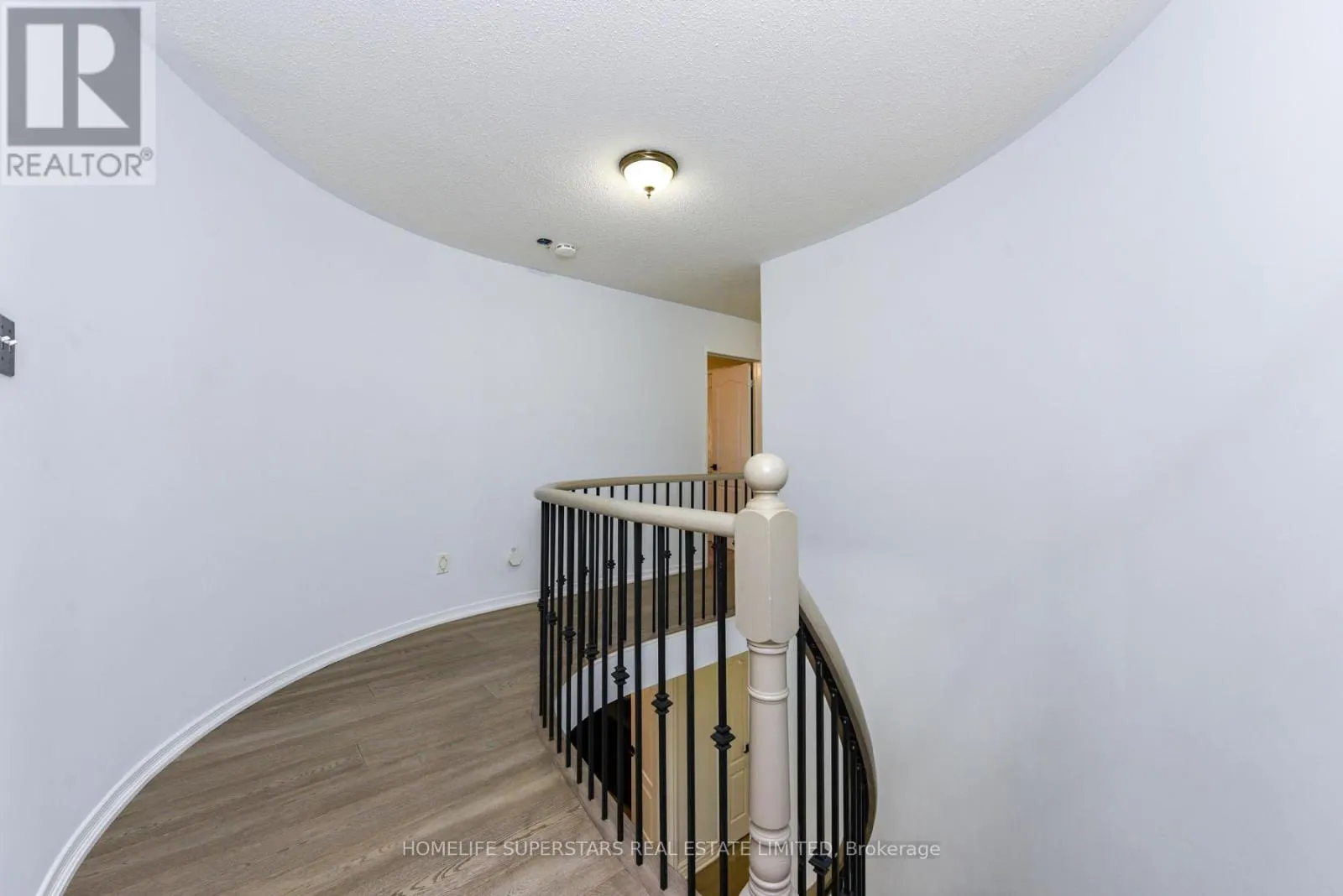 3856 BRINWOOD GATE