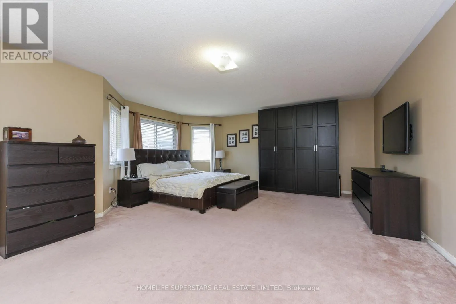 3856 BRINWOOD GATE