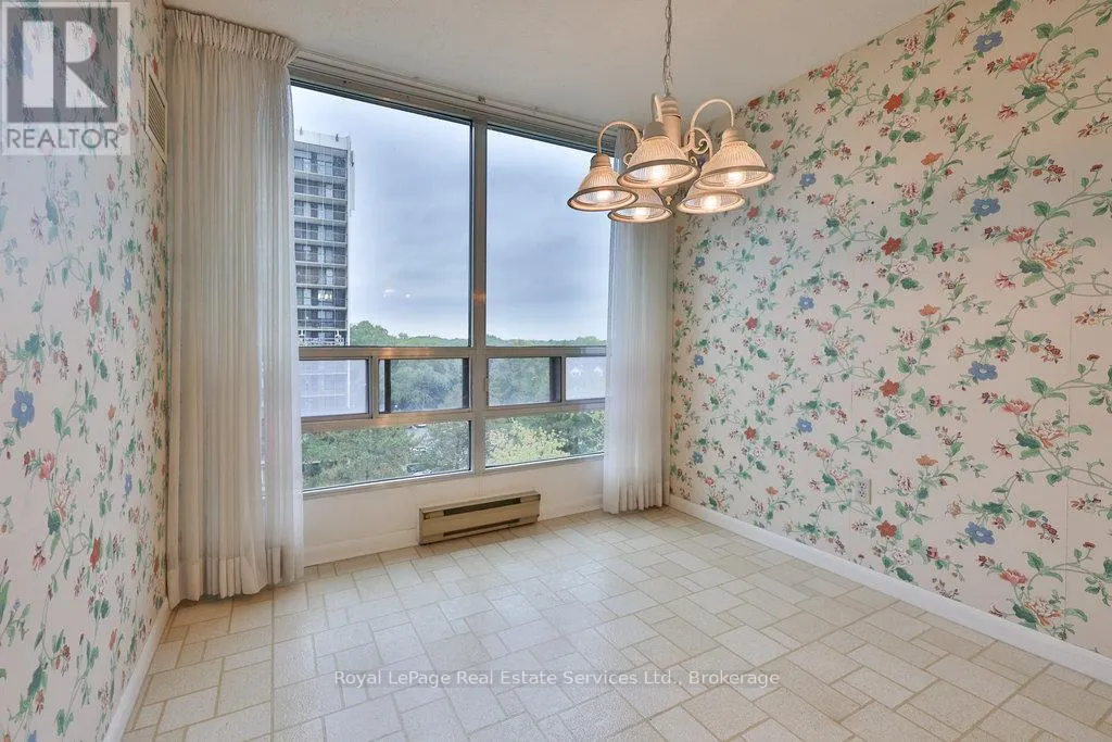 701 - 2170 MARINE DRIVE, #701