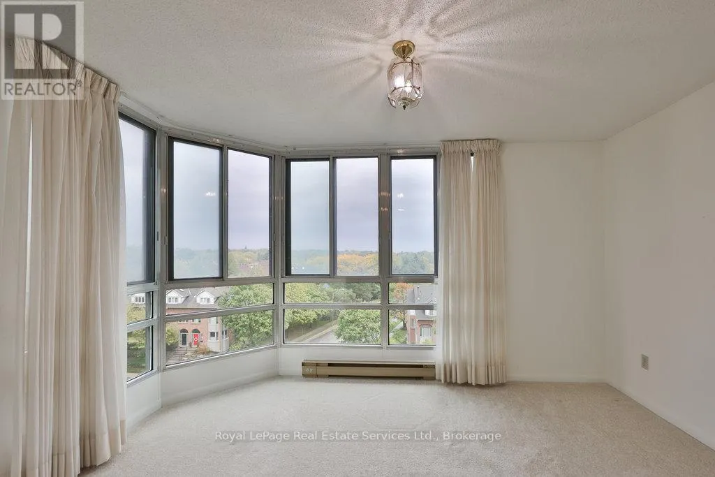701 - 2170 MARINE DRIVE, #701