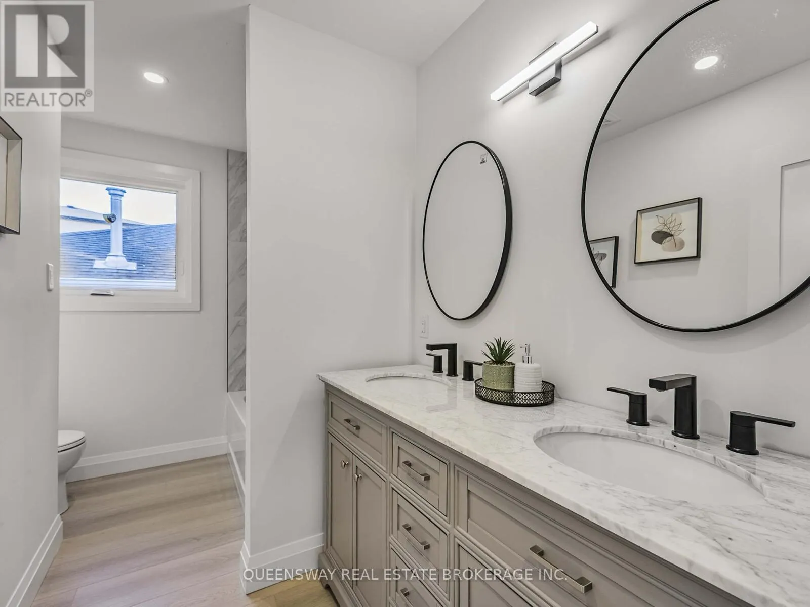 1128 PINEGROVE ROAD