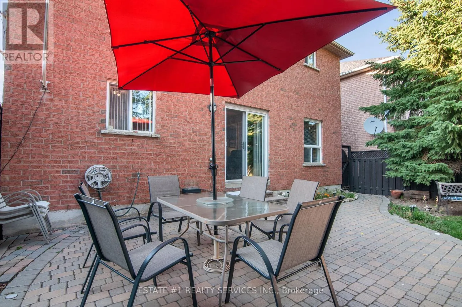 102 CRESTHAVEN ROAD