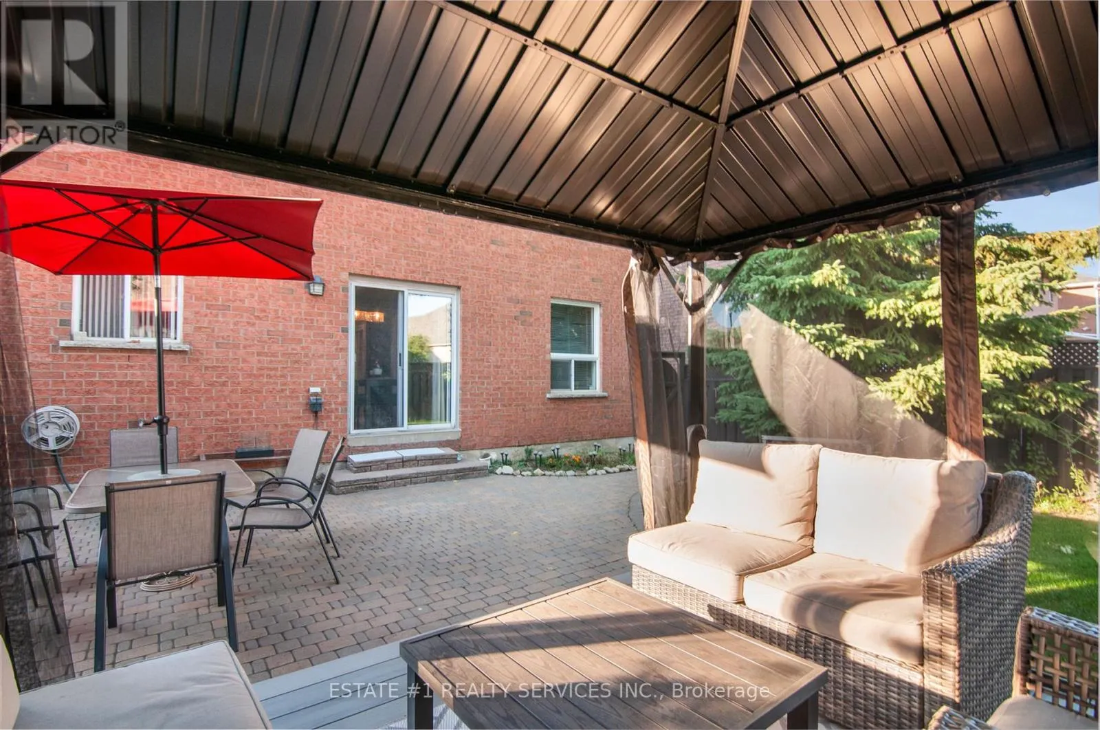 102 CRESTHAVEN ROAD