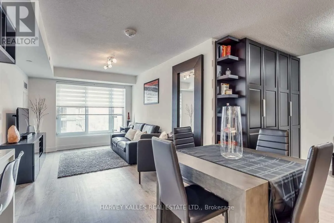 1206 - 7 MABELLE AVENUE