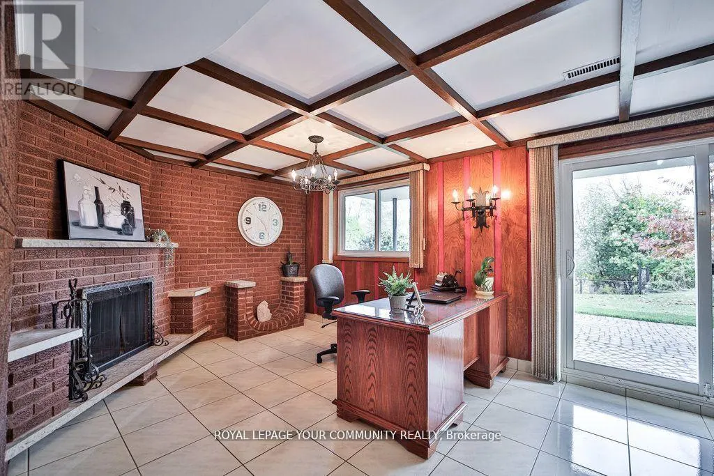 21 DISAN COURT