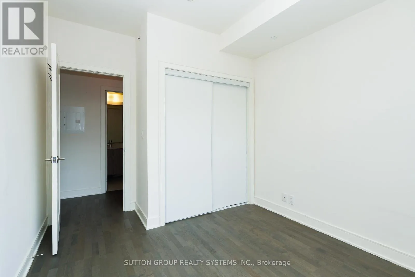 357 - 1575 LAKESHORE ROAD