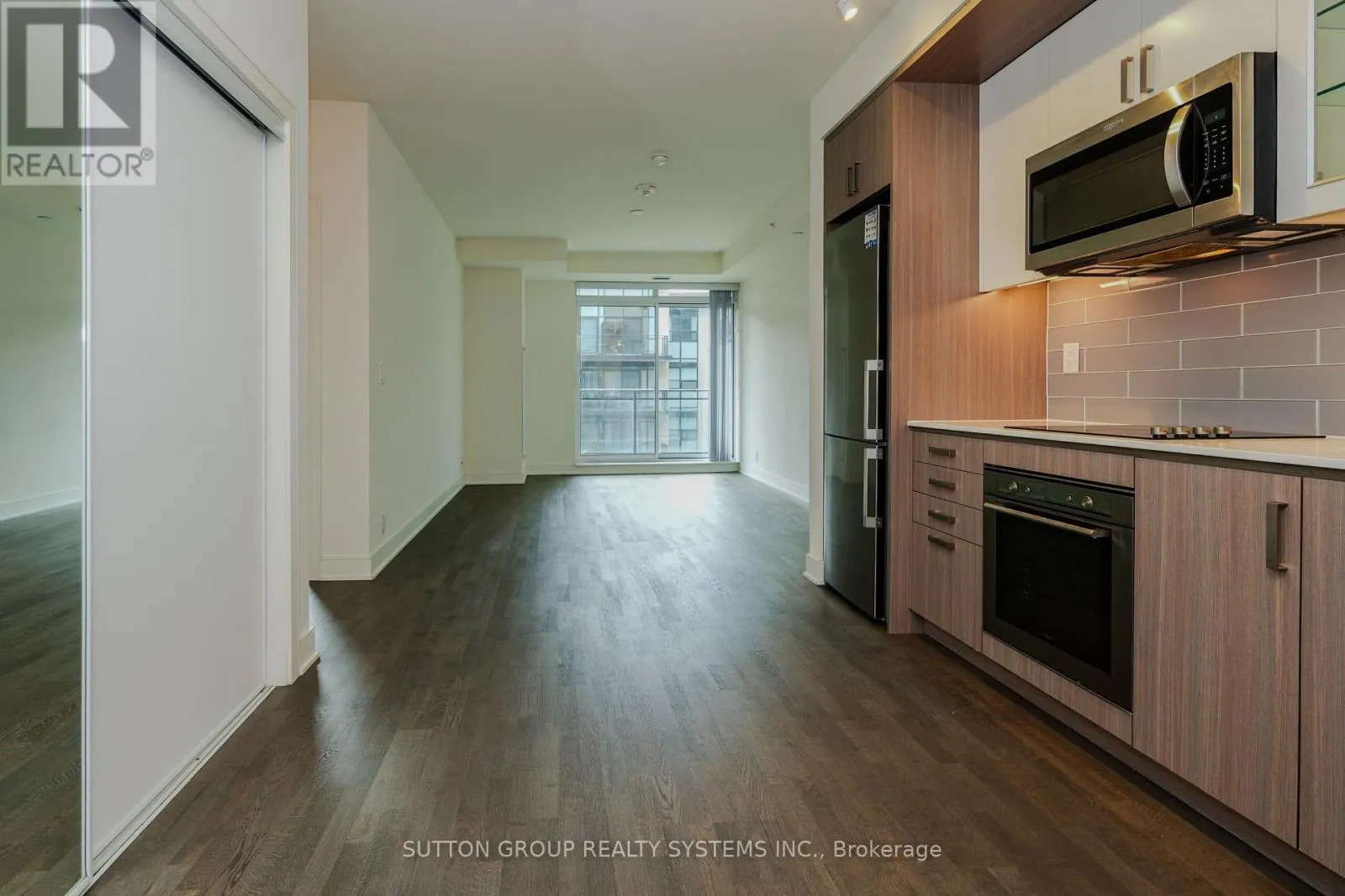 357 - 1575 LAKESHORE ROAD