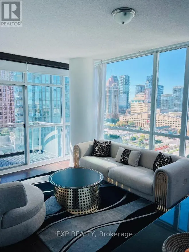 1712 - 223 WEBB DRIVE