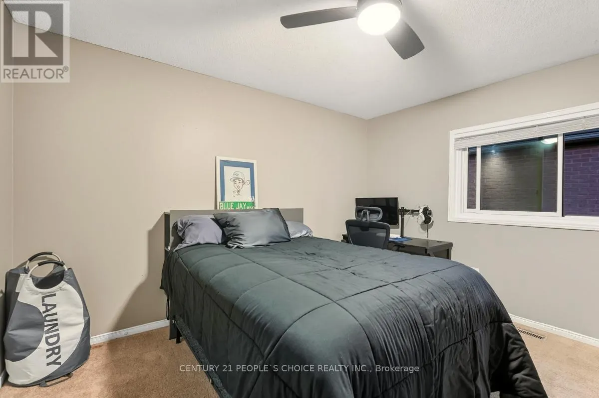 5374 FALLINGBROOK DRIVE
